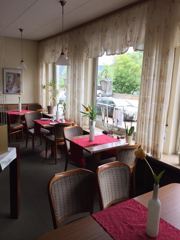 Pension Cafe-Braun Löf Exterior foto